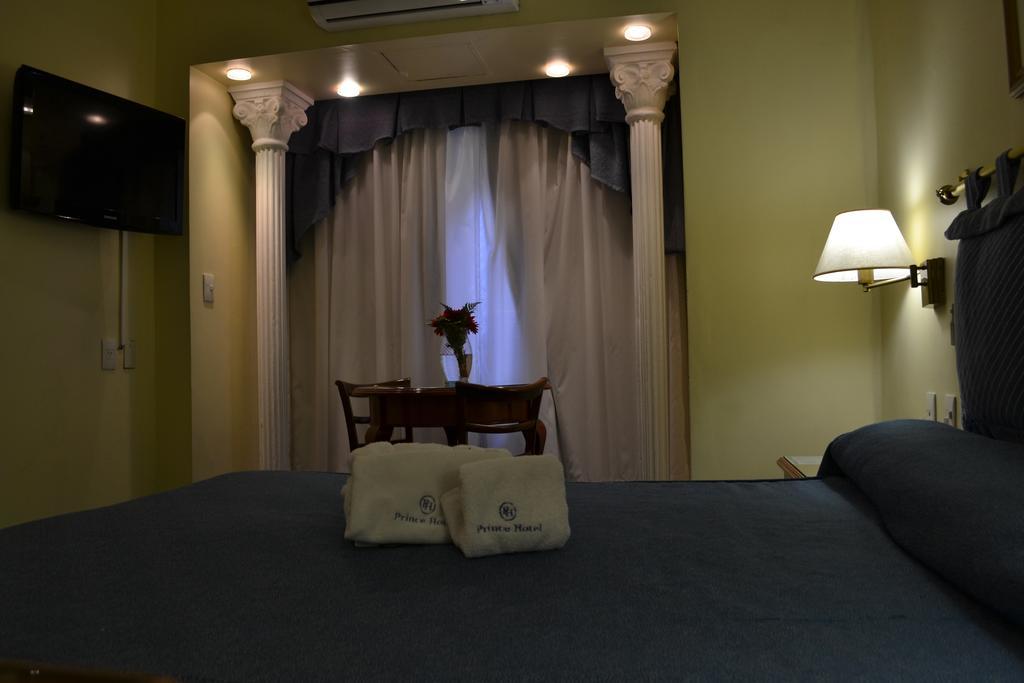 בואנוס איירס Hotel Prince מראה חיצוני תמונה