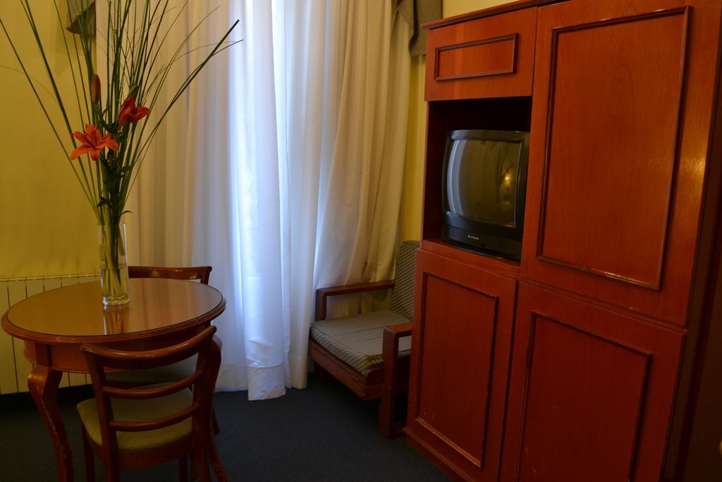 בואנוס איירס Hotel Prince מראה חיצוני תמונה