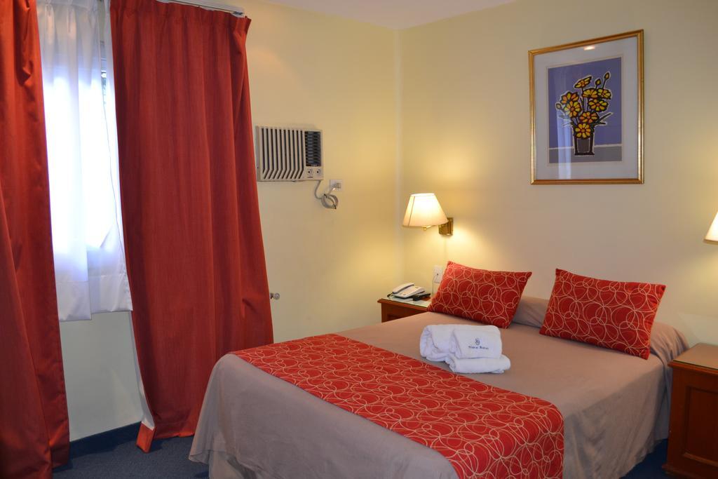 בואנוס איירס Hotel Prince מראה חיצוני תמונה