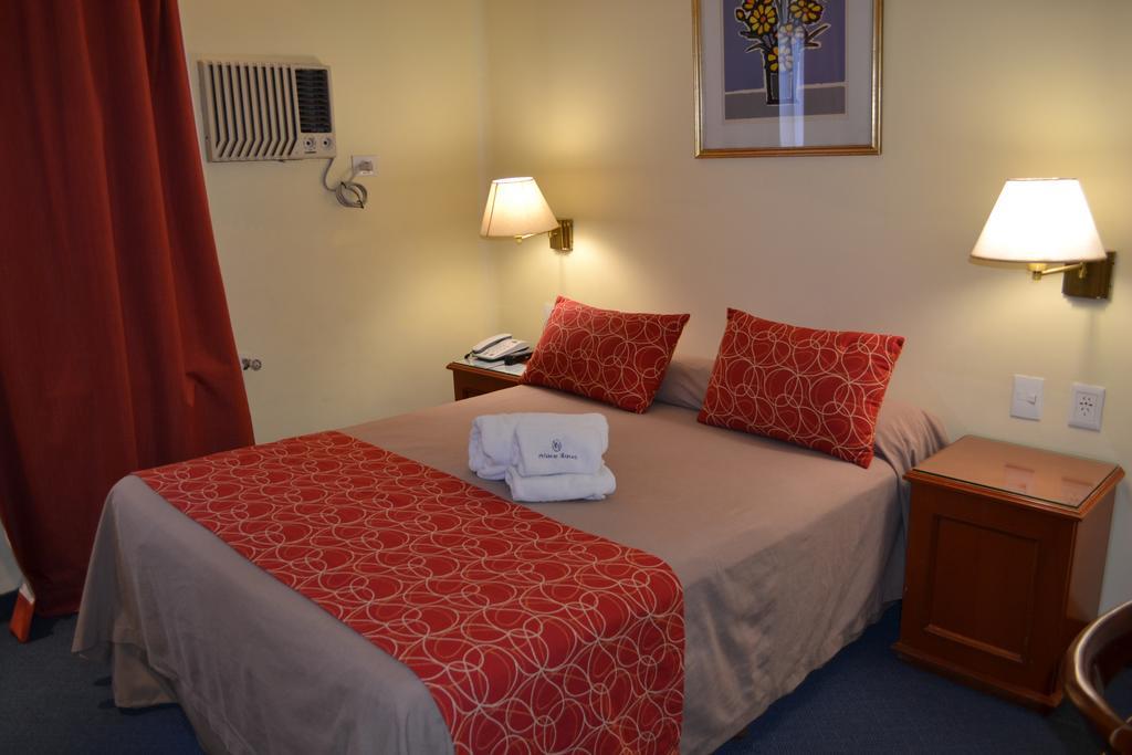 בואנוס איירס Hotel Prince מראה חיצוני תמונה